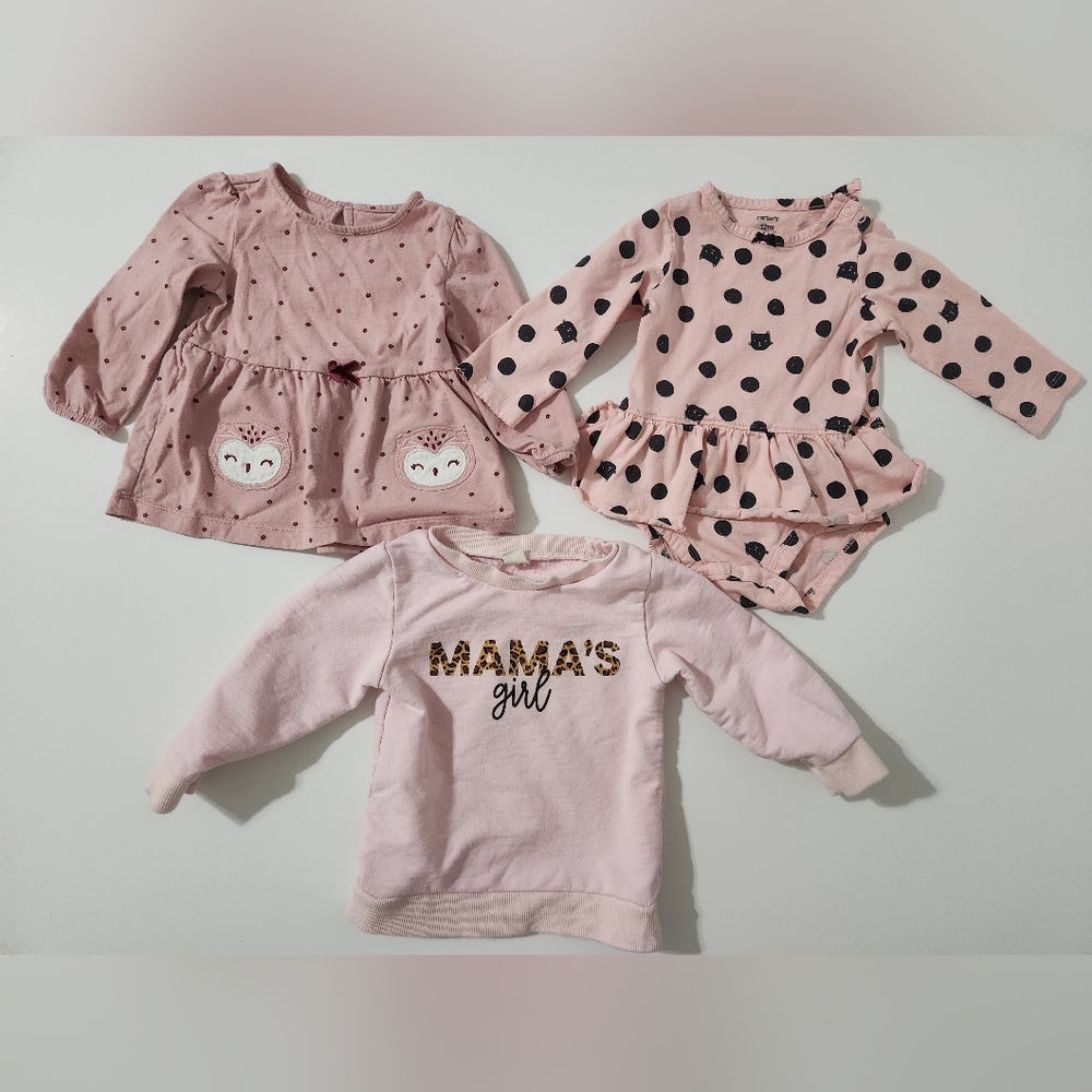 SOLD 12 months baby girl winter bundle - 12 items - Picture 4 of 7